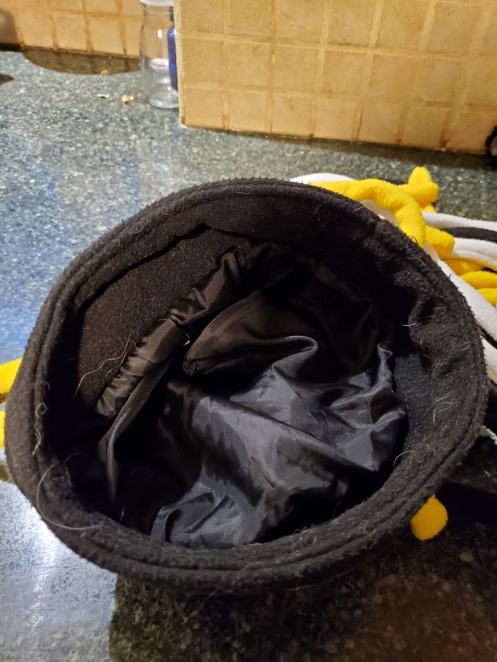 #859 Pittsburgh hat - Picture 2 of 2